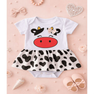 Alternative view of Body de bebê menina temático vaquinha mesversario ensaio fotografico