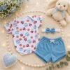 Kit 3 Peças de Bebê Menina Body + Shorts Delicado